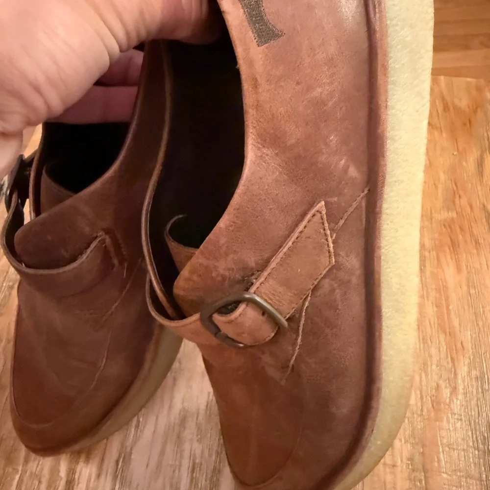 Camper these flats